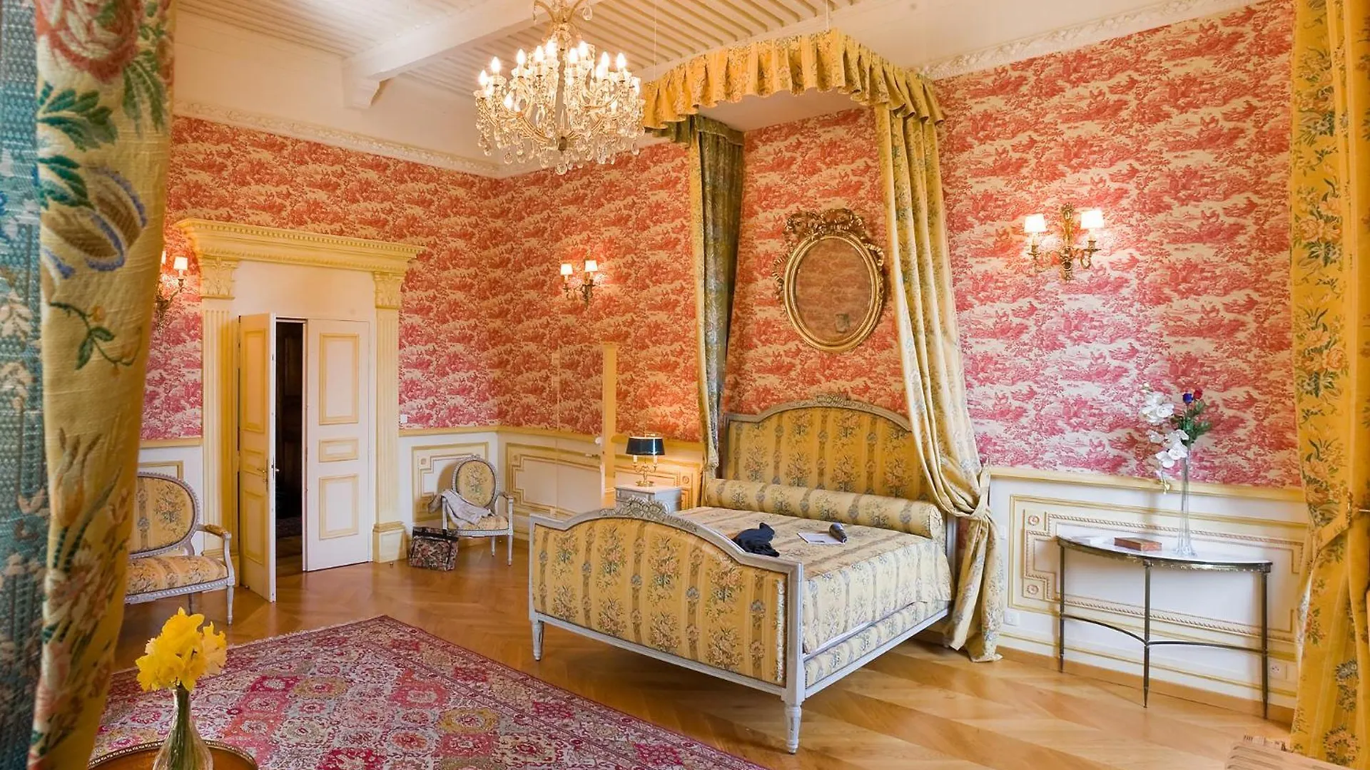 Chateau De Picomtal Crots Hotel
