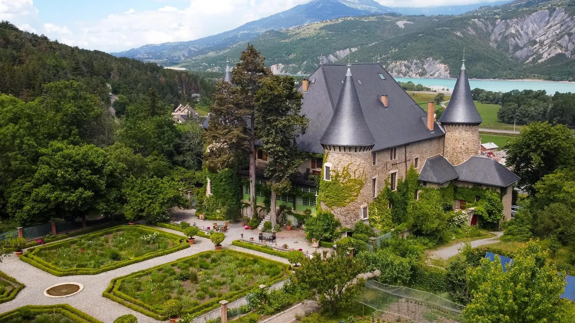 Chateau De Picomtal Crots