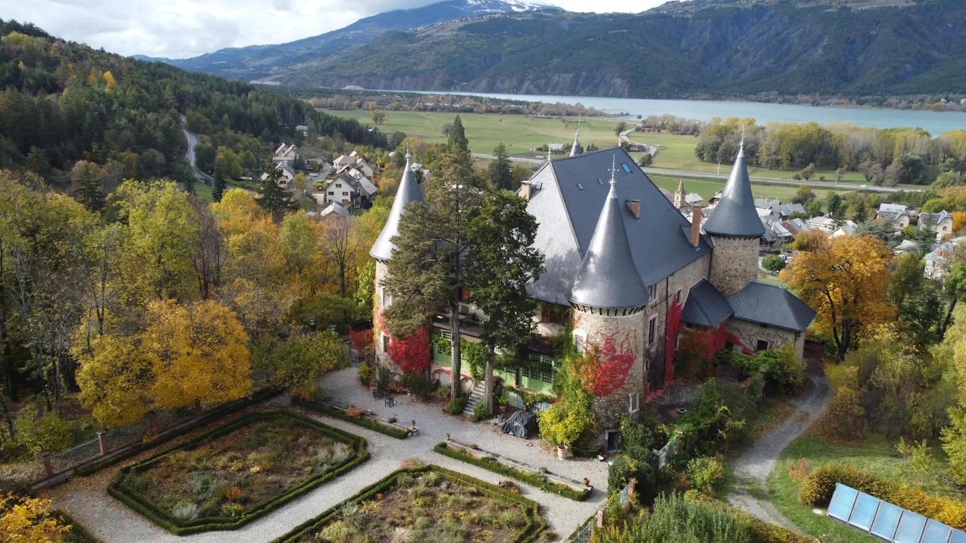 Chateau De Picomtal Crots