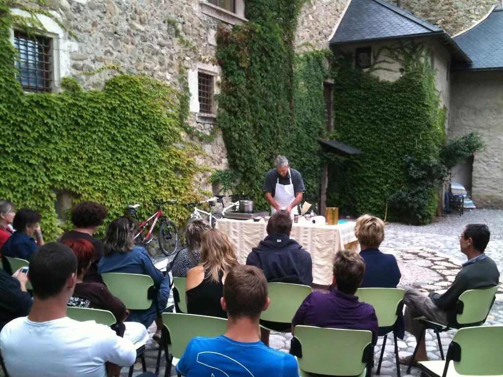 Chateau De Picomtal Crots Francia