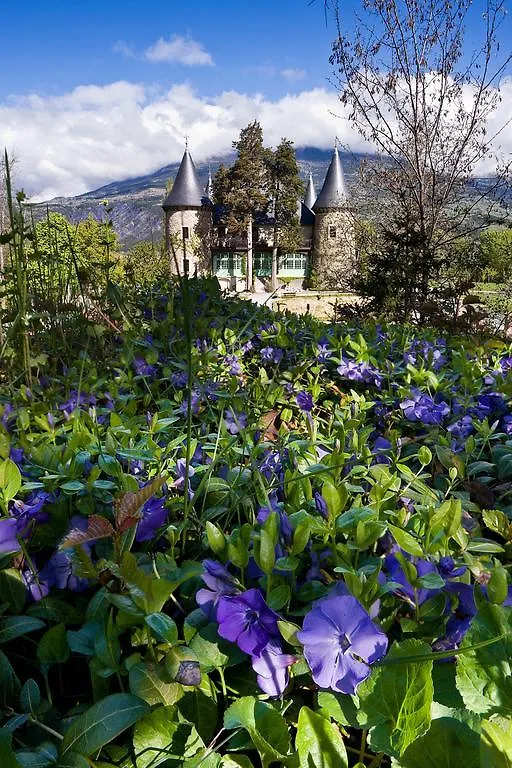 Chateau De Picomtal Crots