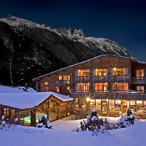 https://hotel-le-jeu-de-paume.hotels-rhonealpes.com