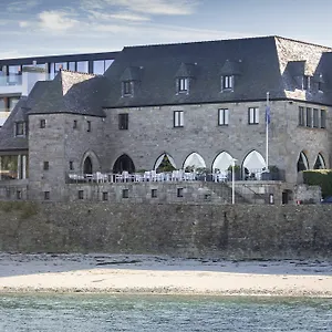 Relais & Chateaux Le Brittany & 4*, Roscoff Francia